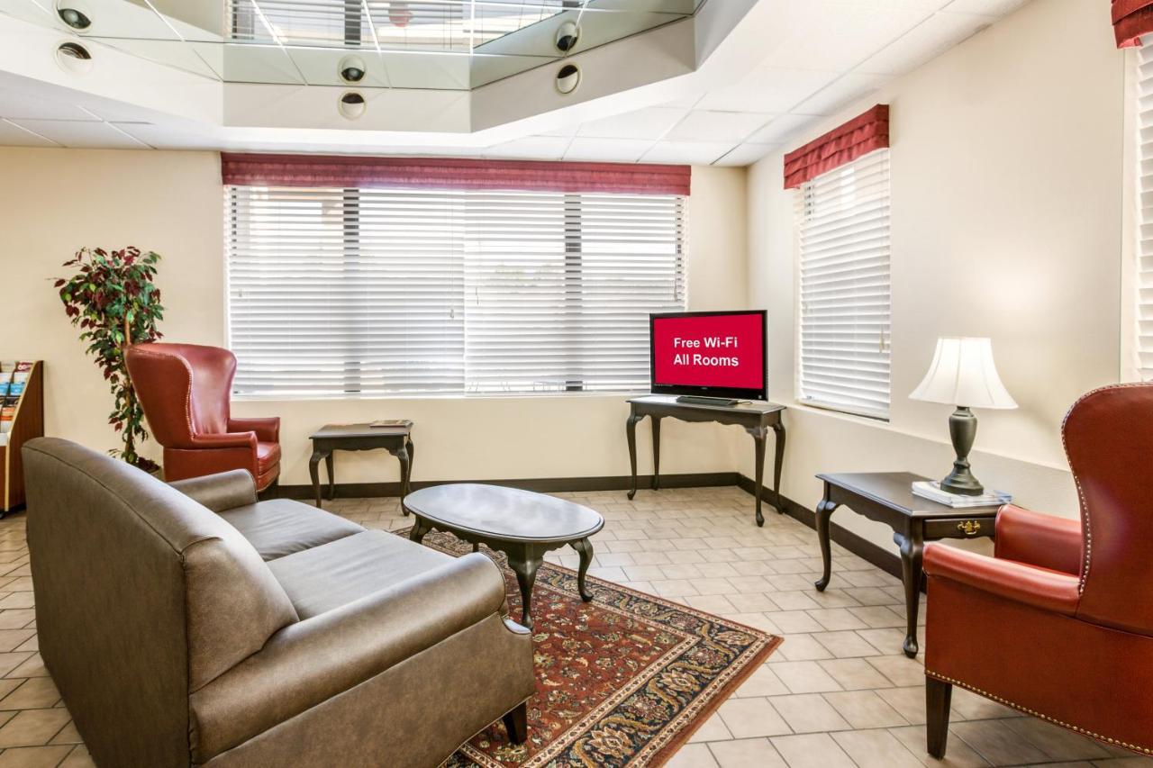 Red Roof Inn Fayetteville I-95 Екстериор снимка